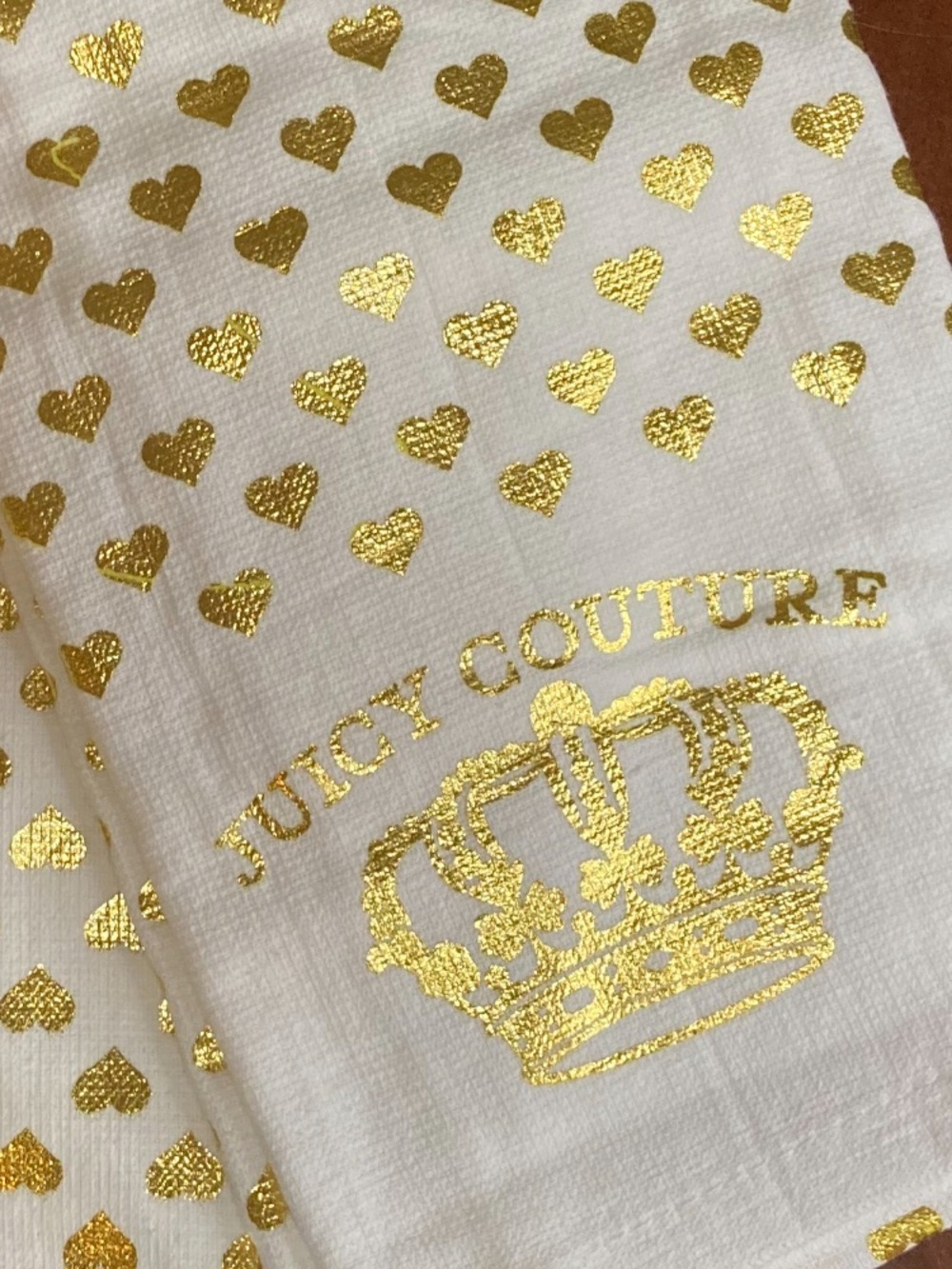 Juicy Couture White & Metallic Gold Hand Towels NWOT - Picture 2 of 8
